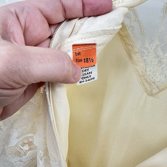 vintage 70s WEDDING DRESS bridal lace victorian boho ivory off white maxi M L - Picture 13 of 13